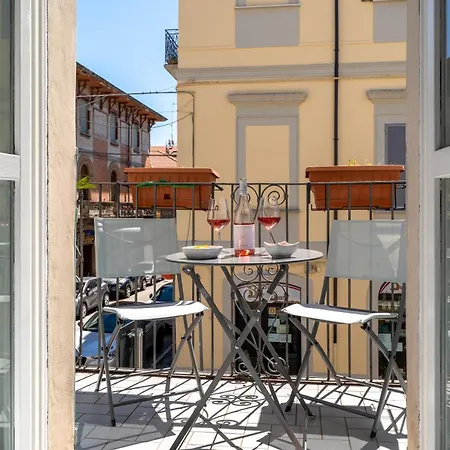 Bandiera Urban House *