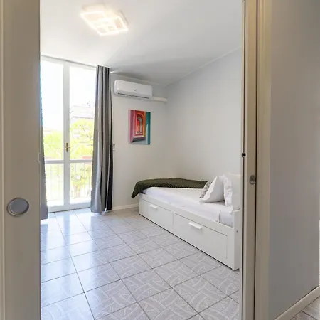 Bandiera Urban House شقة *