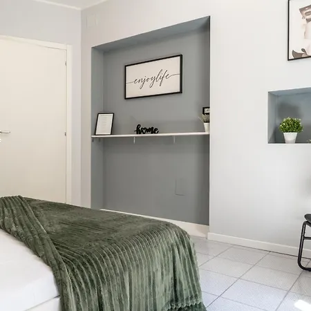 Bandiera Urban House شقة *