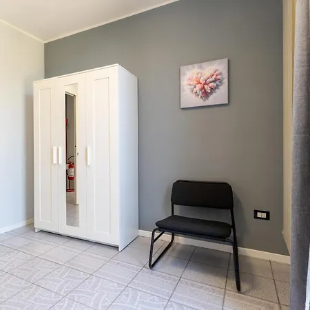 Bandiera Urban House شقة لانشانو